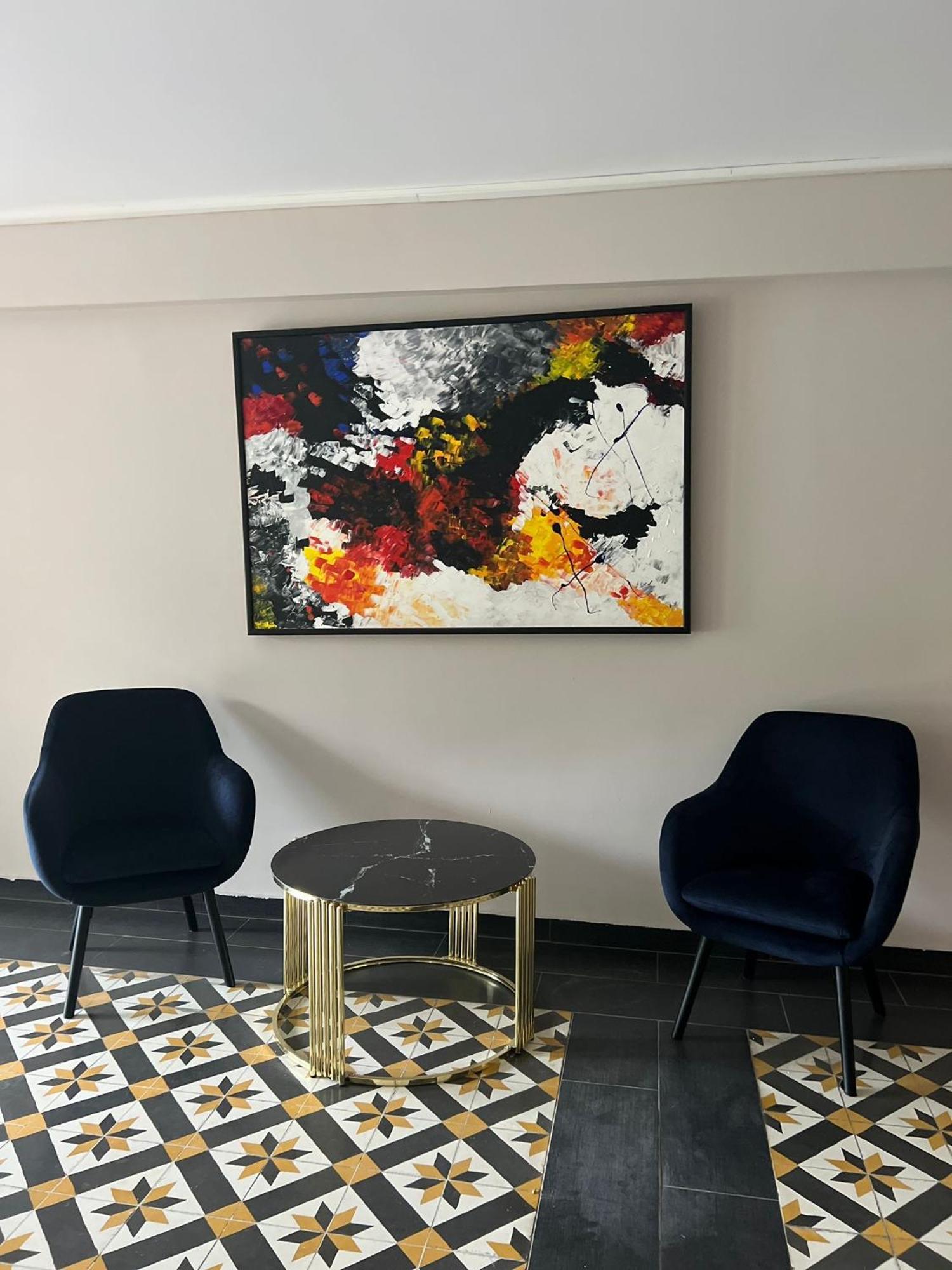 Tranzzit Airport Apartament Отопени Екстериор снимка