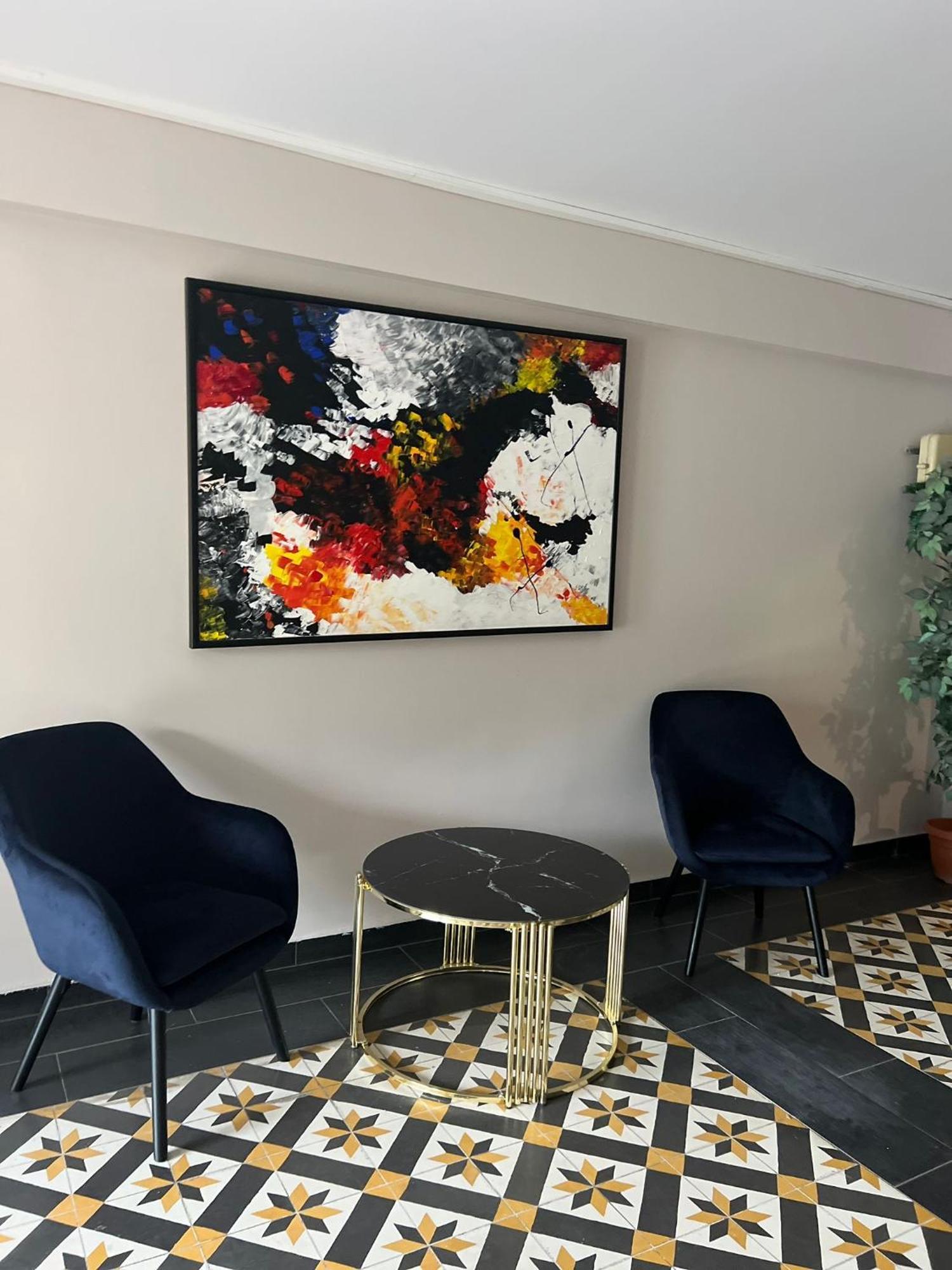 Tranzzit Airport Apartament Отопени Екстериор снимка